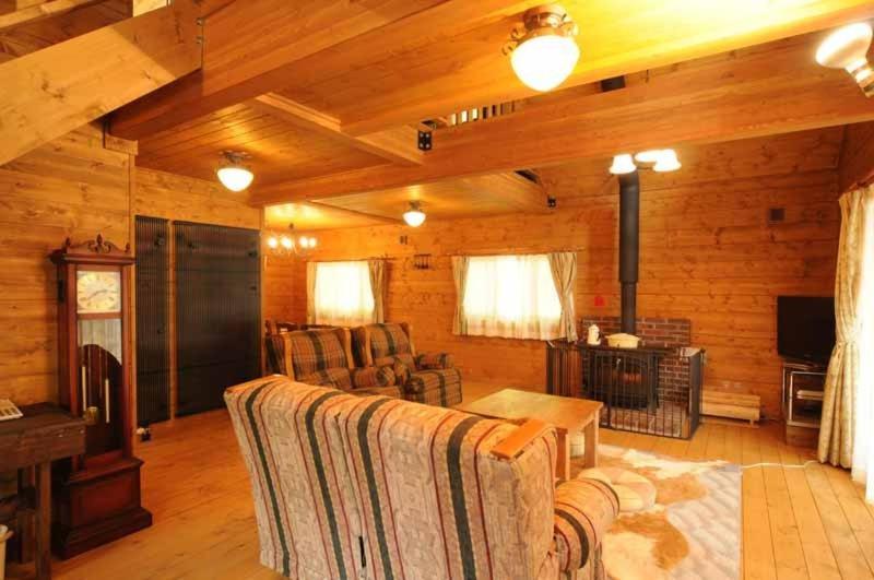 האקובה Log Cottage Epoch מראה חיצוני תמונה
